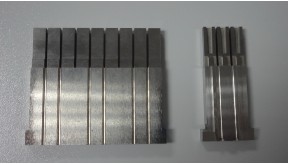 �������7